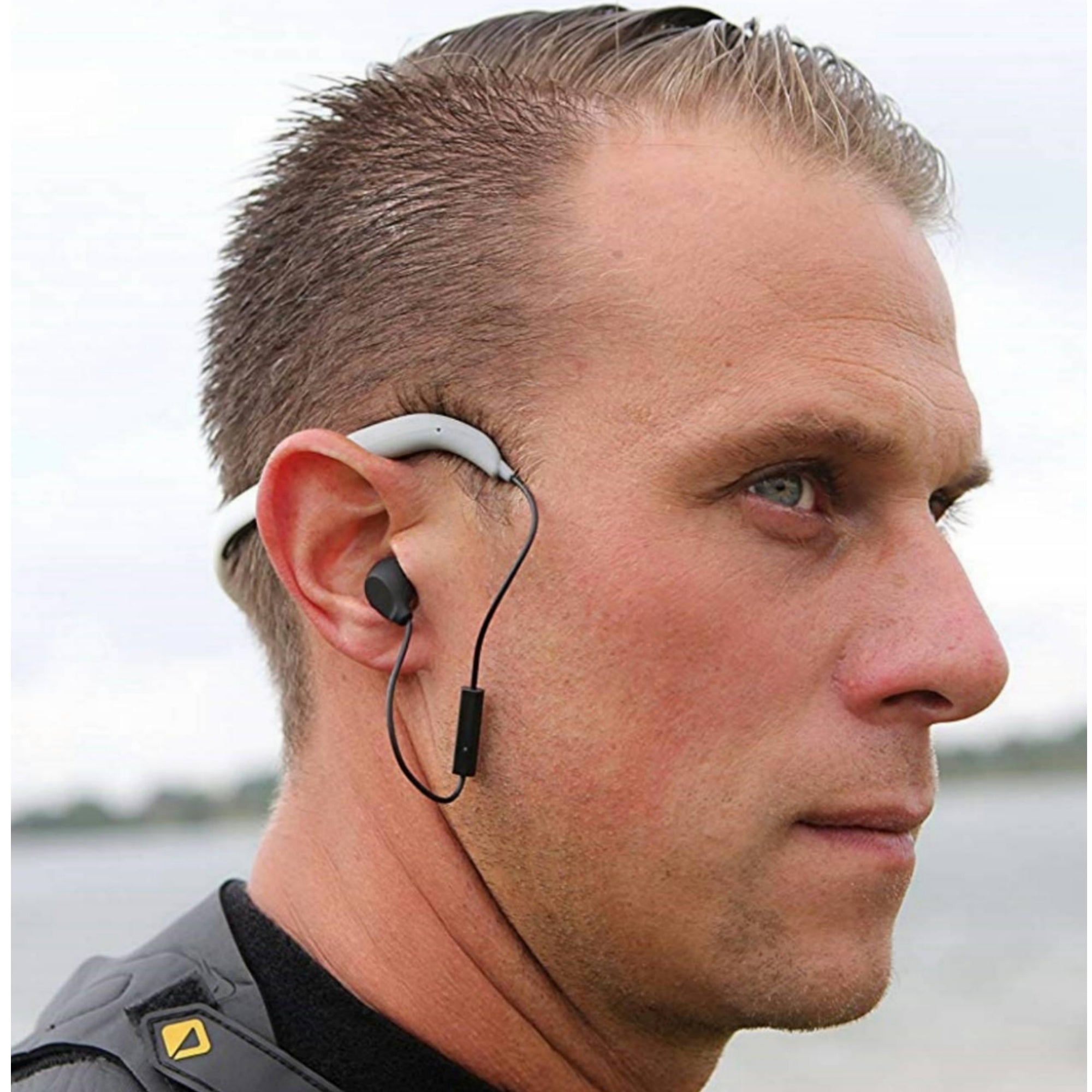 Lecteur Mp3 de natation étanche amélioré avec 8 Go de mémoire et Bluetooth, radio FM-W12